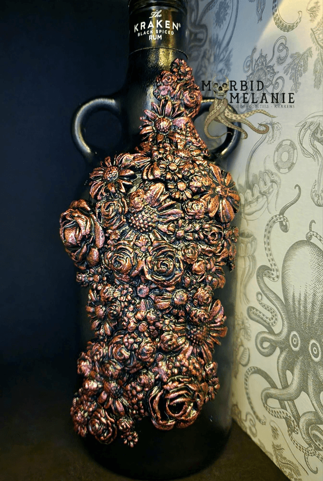 Kraken Flower Bottle 