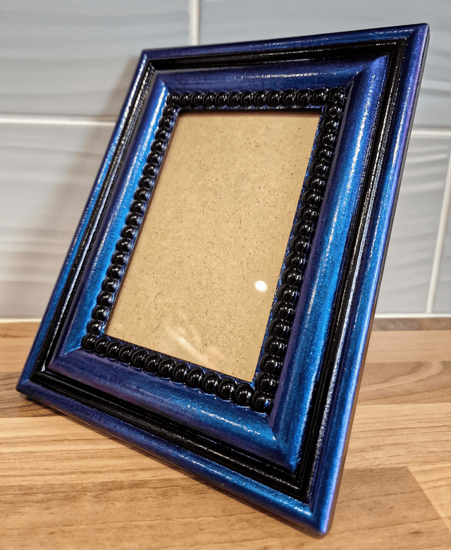Colour Shifting Photo Frame