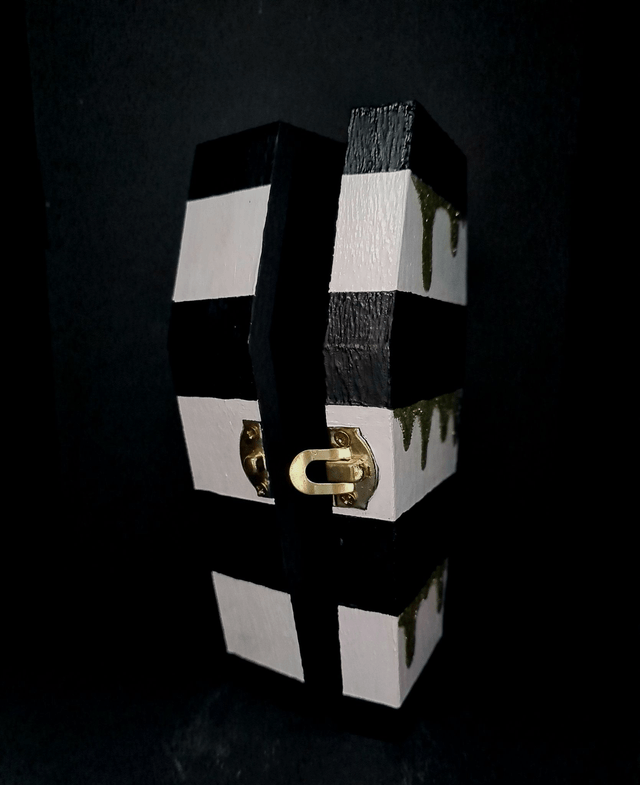 Coffin Trinket Box