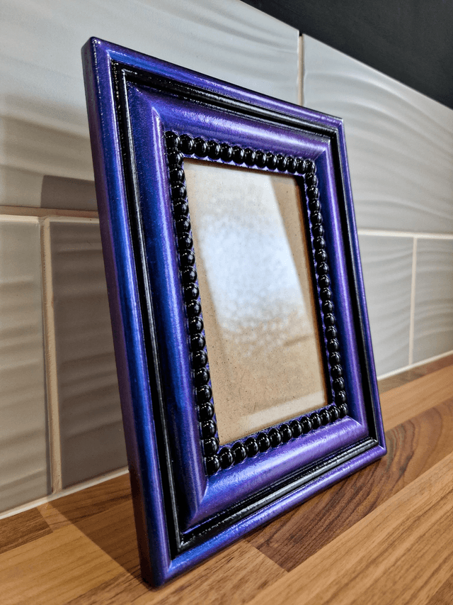 Colour Shifting Photo Frame